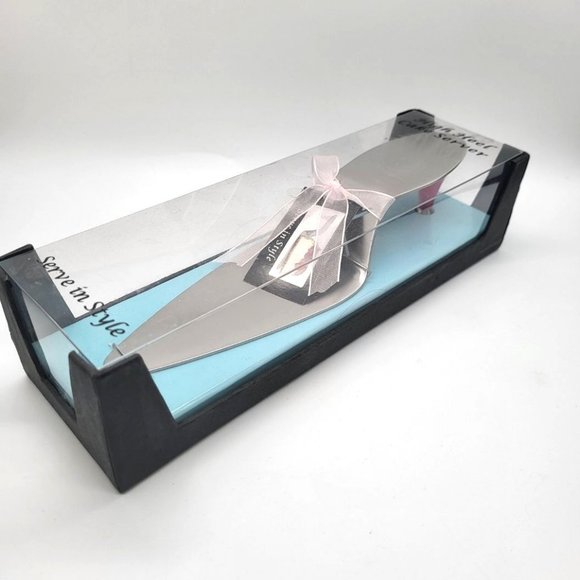 Pink High Heel Cake Server Magnetic Heel - Picture 1 of 6